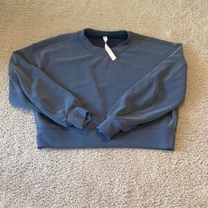 Lululemon Softstreme Perfectly Oversized cropped crew size 4